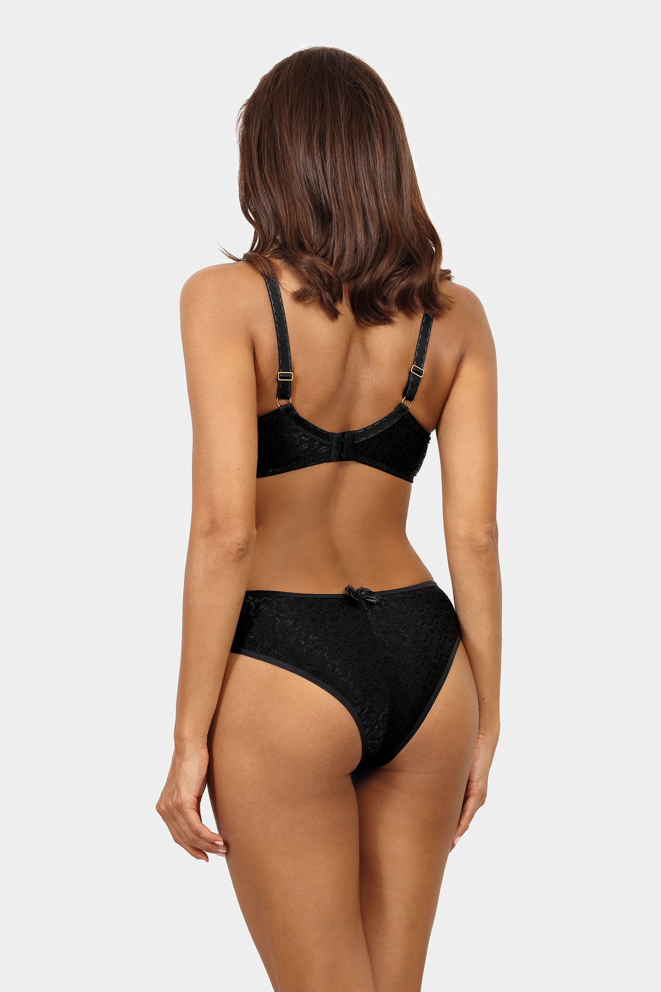 Brazyliany Febris czarne C322