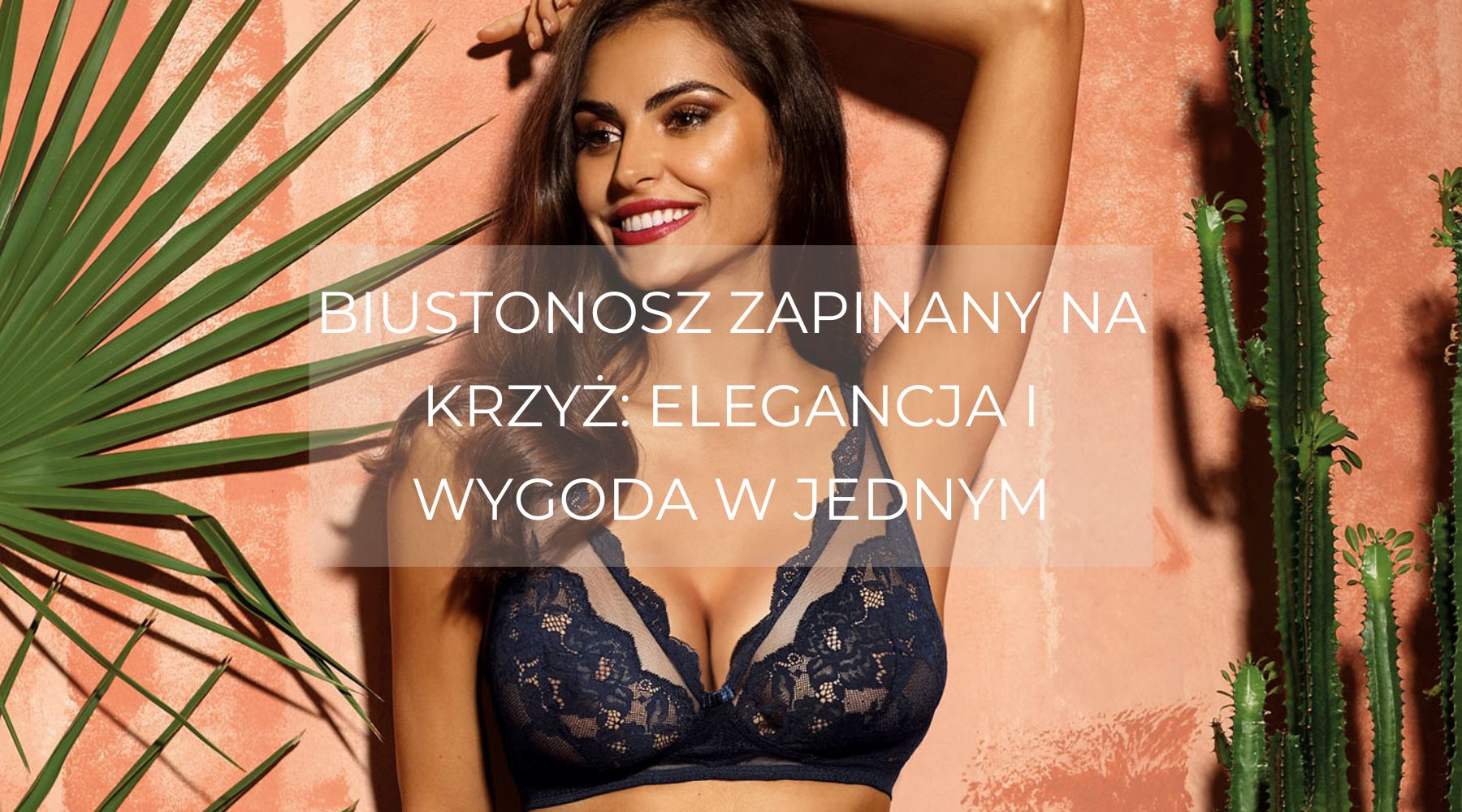 Kobieta w biustonoszu z ramiączkami na krzyż